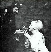 Click image for larger version. 

Name:	Anton_LaVey_and_Jayne_Mansfield_1.jpg 
Views:	230 
Size:	36.1 KB 
ID:	56
